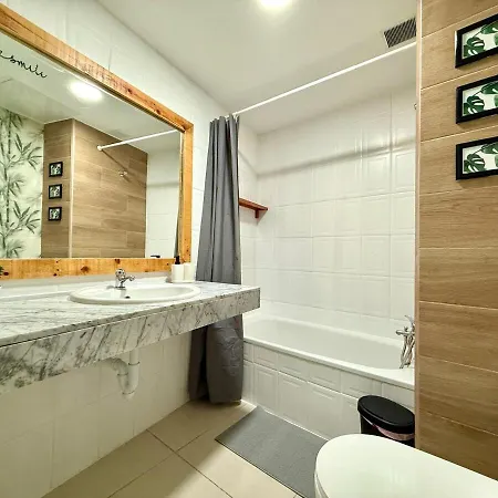 Atico Torremolinos Piscina Playa Y Centro Apartment *